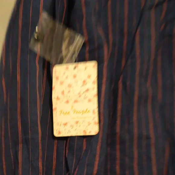 Free People Shirt XS NWT - Picture 6 of 6